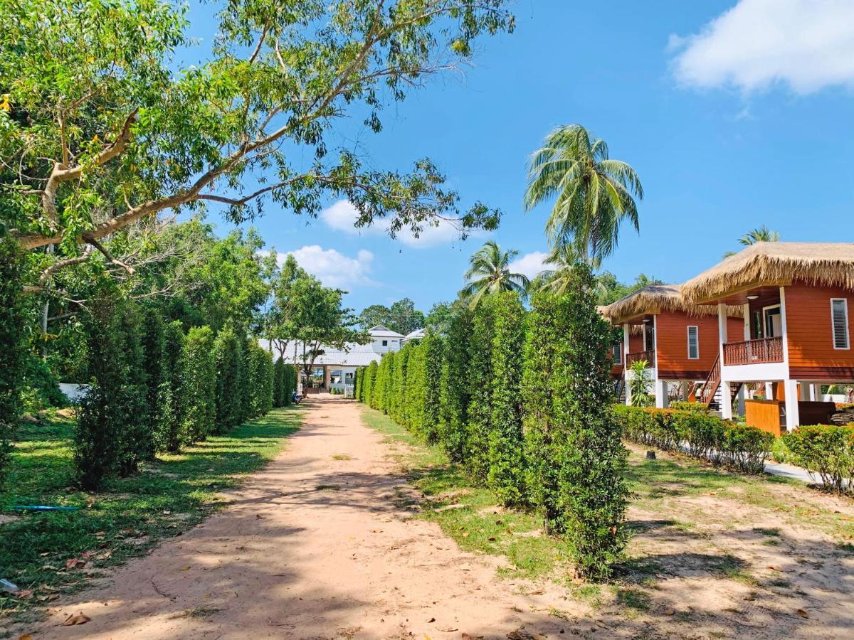 Horizon Beach Resort Koh Jum Zewnętrze zdjęcie